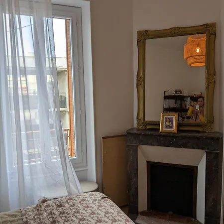 アパート Grand F3 Ferrand Centre Et Garage Salins