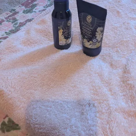 Grand F3 Ferrand Centre Et Garage Salins アパート *