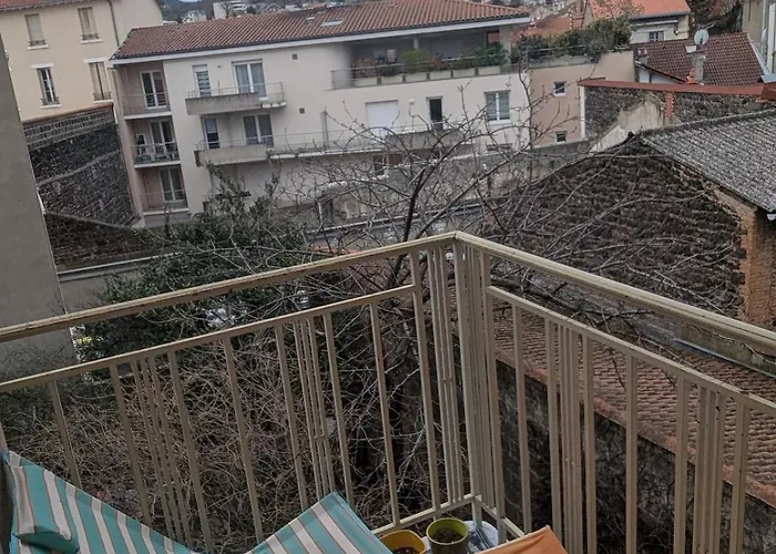 Grand F3 Ferrand Centre Et Garage Salins * クレルモン・フェラン